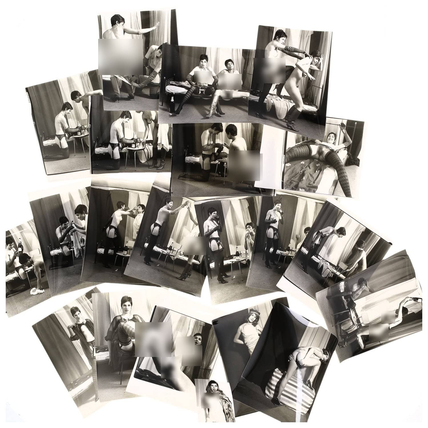 Erotica, étude de nu, photographies érotiques et divers. Circa 1950-70. Ensemble d’une trentaine de tirages argentiques. Exemples de sujets : femmes nues, dénudées, sexe féminin, macrophotographie, etc. Sur certains versos, annotations. Divers états (dont gondolements, plis et traces) et formats entiers moyens environ 24 x 18 cm.