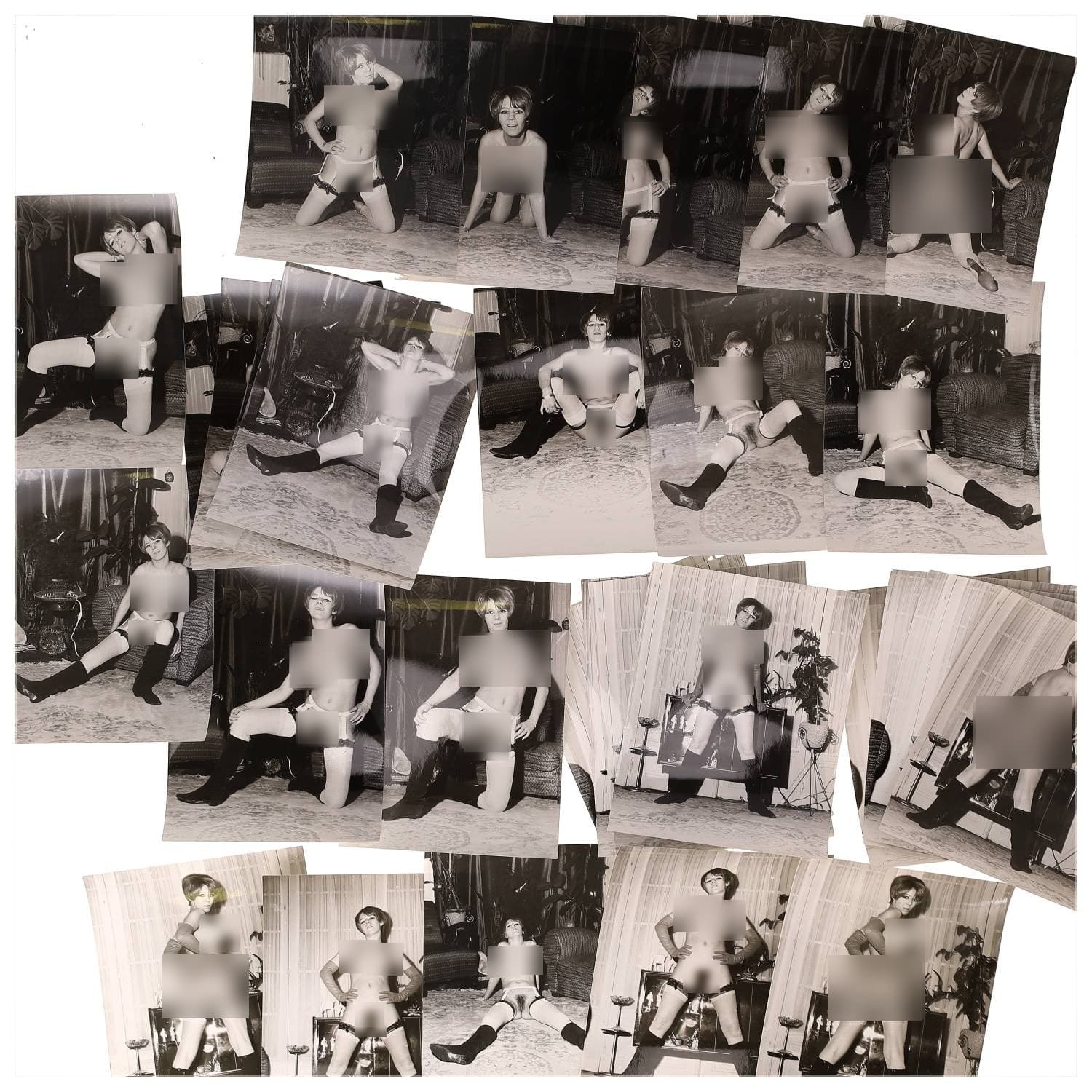 Erotica, étude de nu, photographies érotiques et divers. Circa 1950-60’s. Ensemble d’une trentaine de tirages argentiques. Exemples de sujets : femmes nues, dénudées, sexe féminin, fessier, poitrine, ‘Scandinaves’, etc. Sur certains versos, annotations. Divers états (dont gondolements, plis et traces) et formats entiers moyens environ 24 x 18 cm.