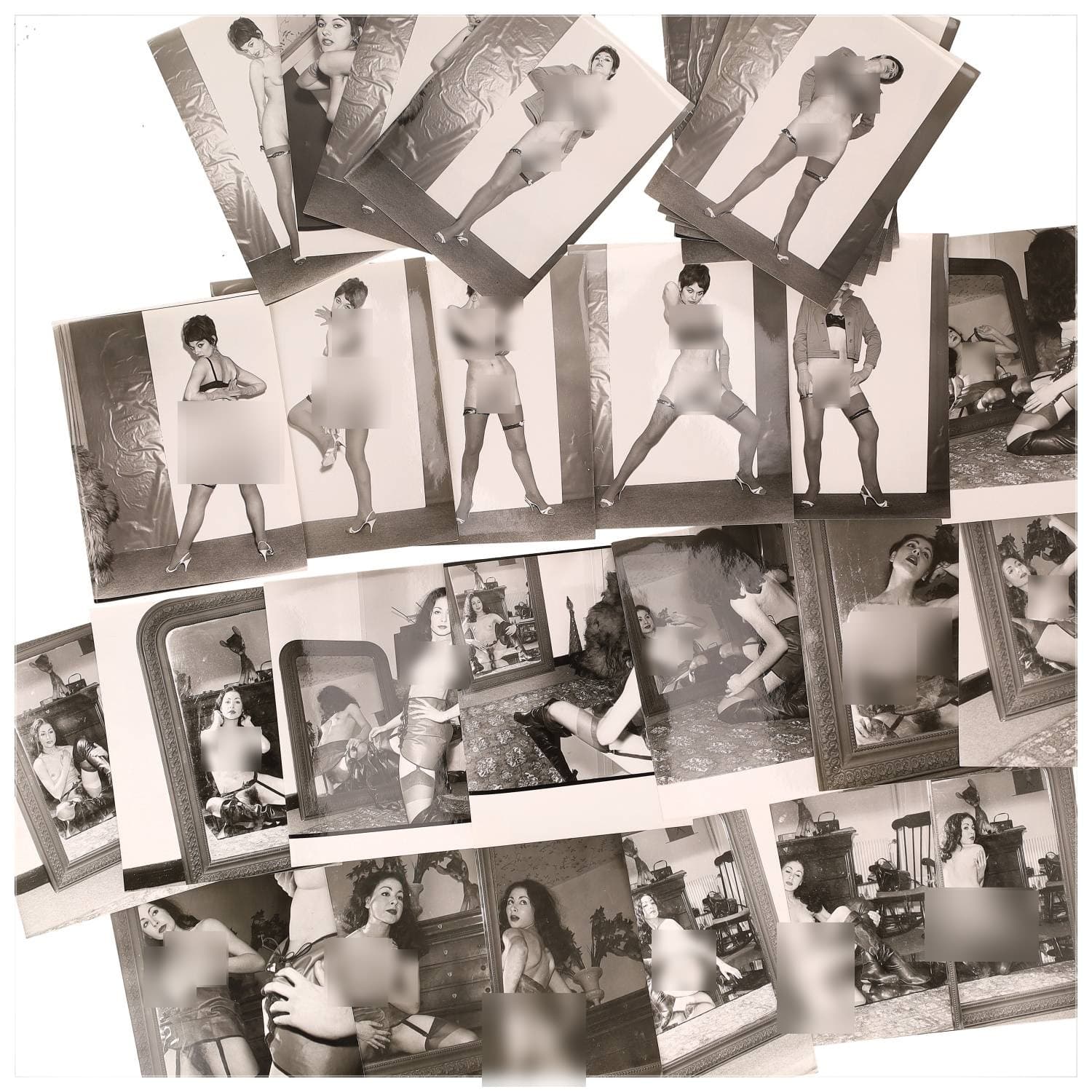 Erotica, étude de nu, photographies érotiques et divers. Circa 1950-60’s. Ensemble d’une trentaine de tirages argentiques. Exemples de sujets : femmes nues, dénudées, sexe féminin, fessier, poitrine, ‘Scandinaves’, etc. Sur certains versos, annotations. Divers états (dont gondolements, plis et traces) et formats entiers moyens environ 24 x 18 cm.