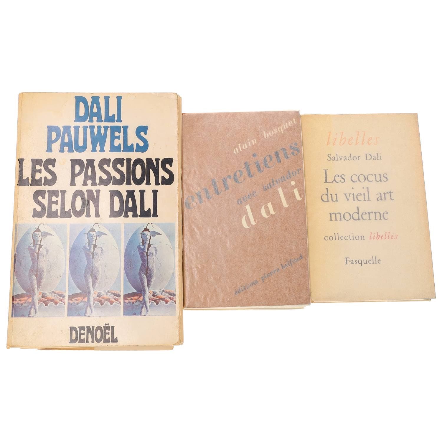Ensemble de trois volumes