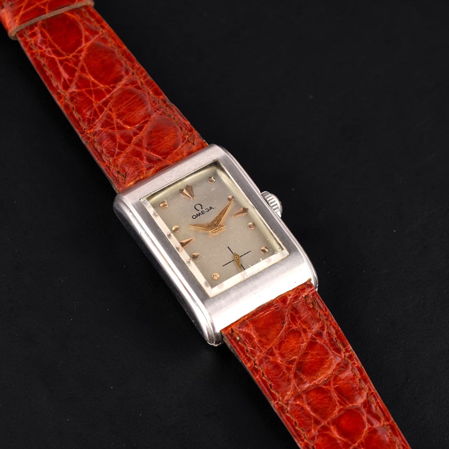 Montre bracelet de forme en acier Staybrite