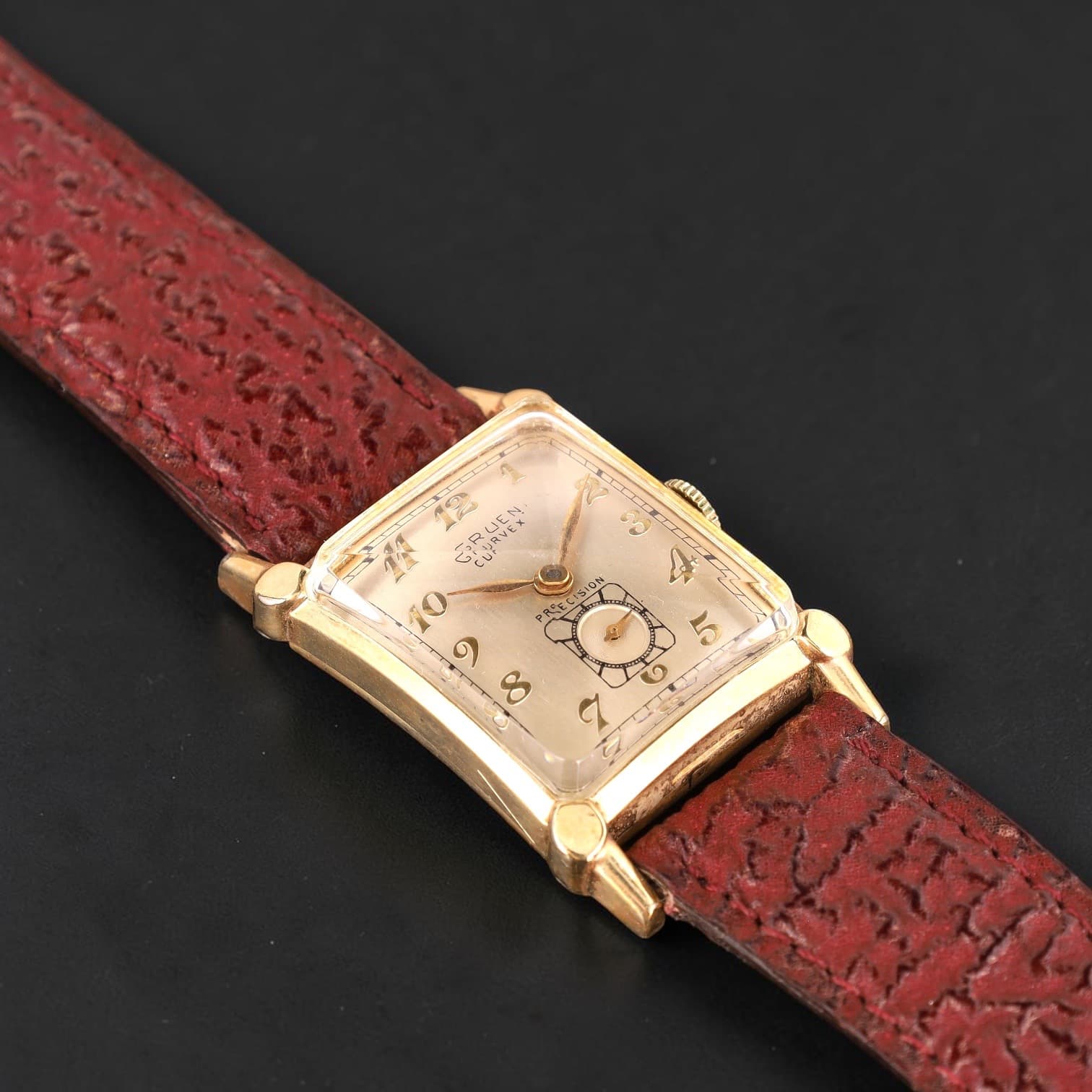 Gruen Curvex, montre bracelet de forme en or Gold Filled 10k