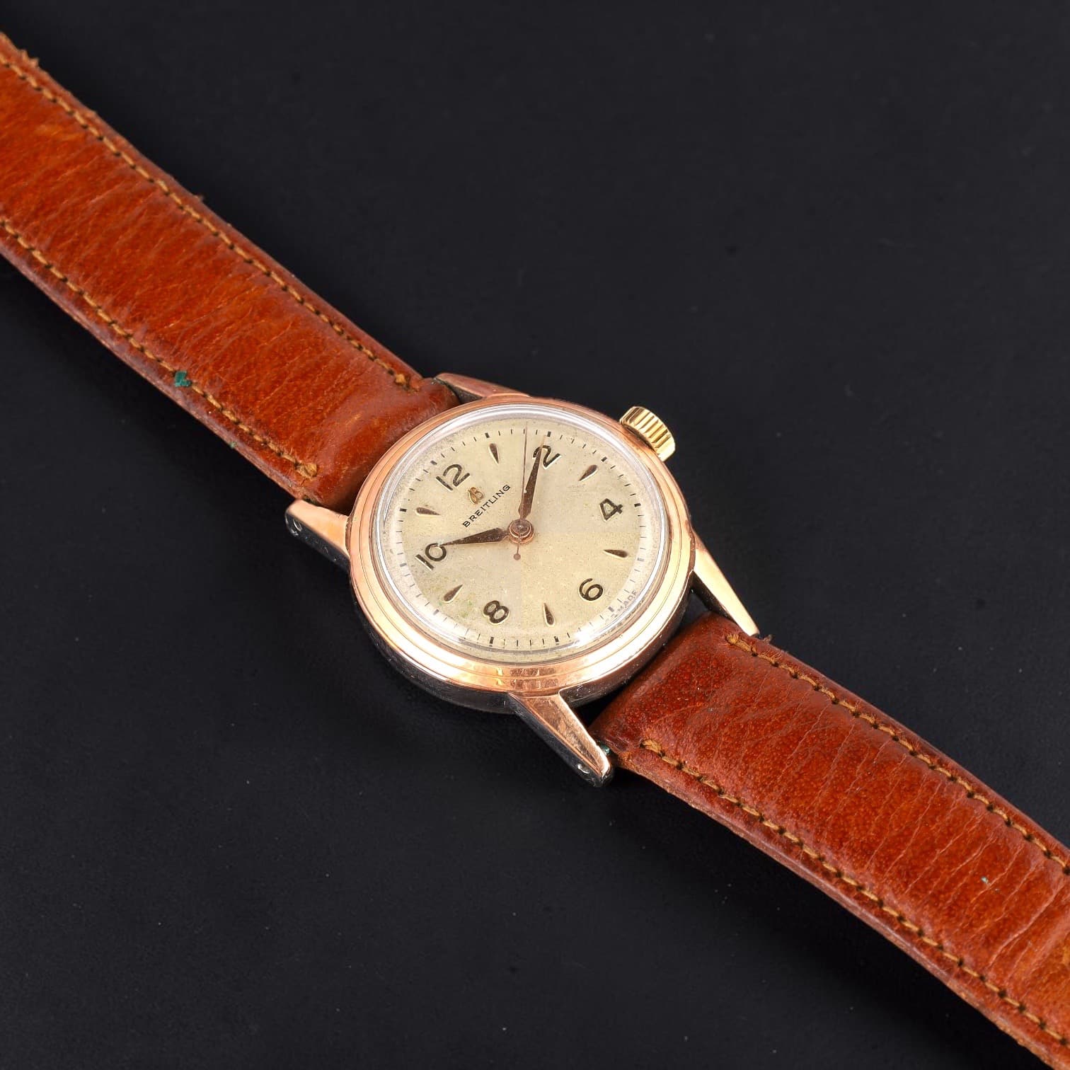 Montre bracelet en acier et acier plaqué or