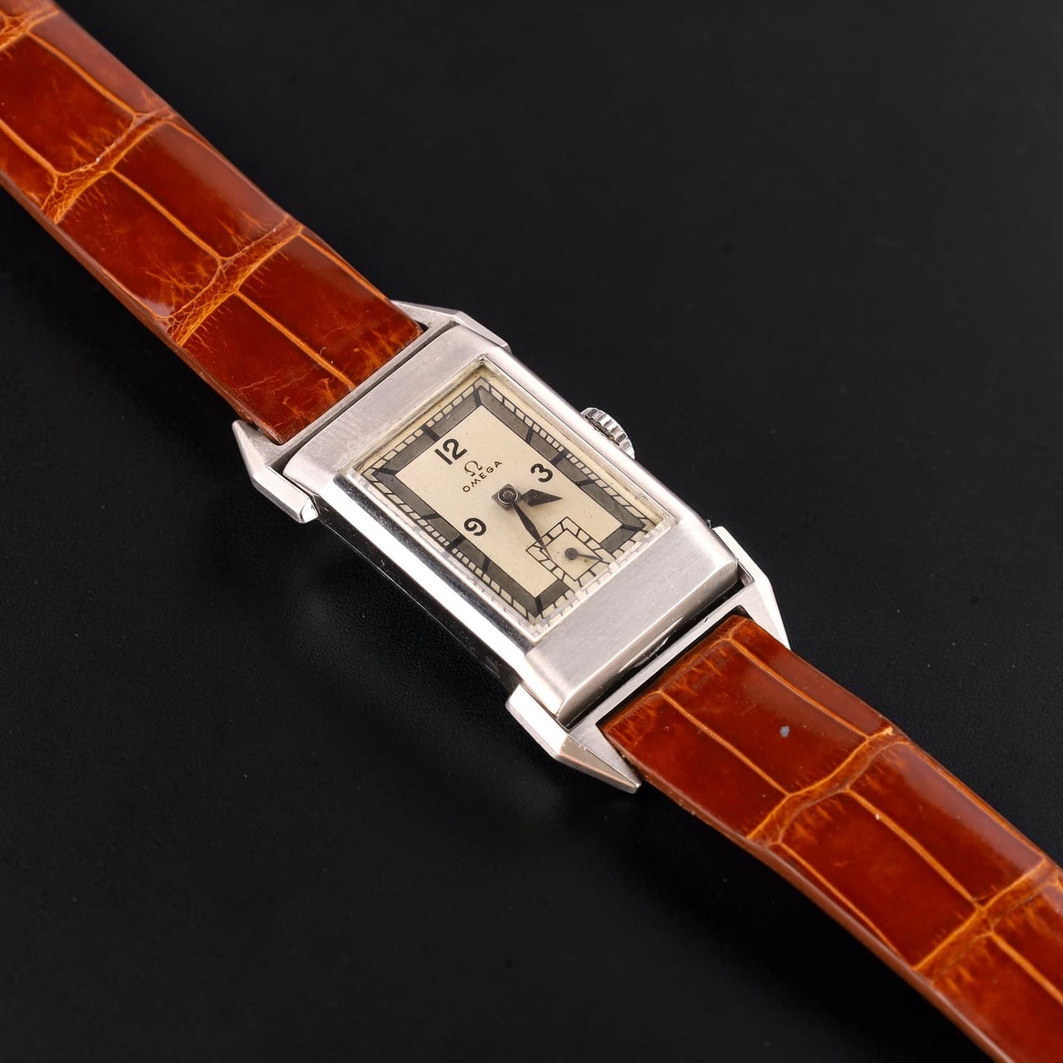 Montre bracelet de forme en acier