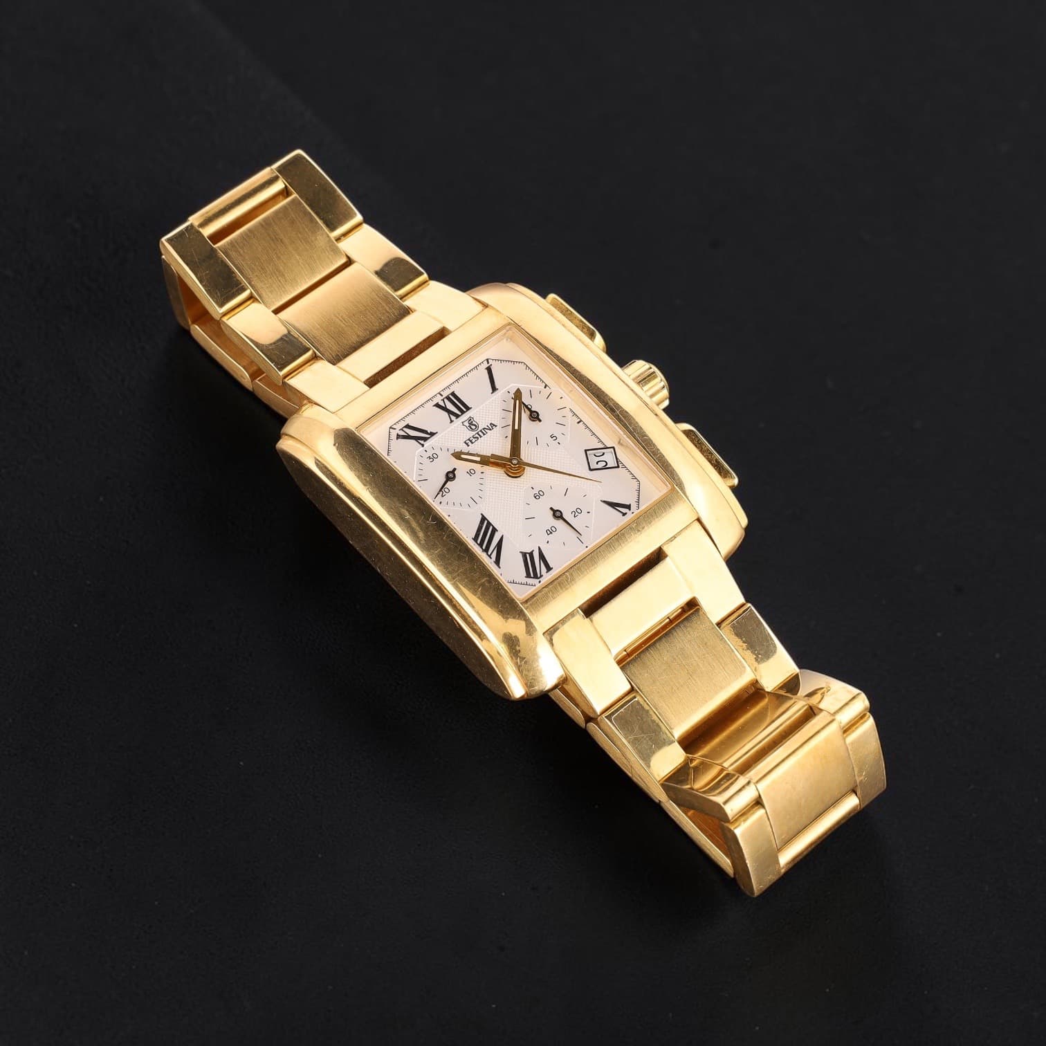 FESTINA