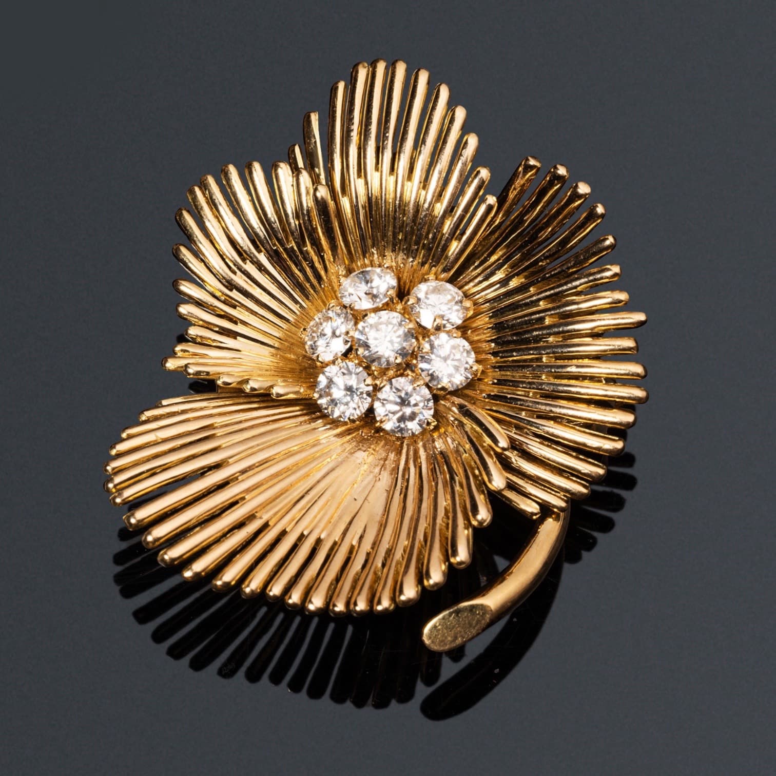 VAN CLEEF & ARPELS "Pansy"