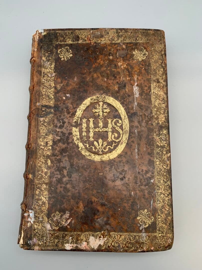 Très fort lot de livres religieux